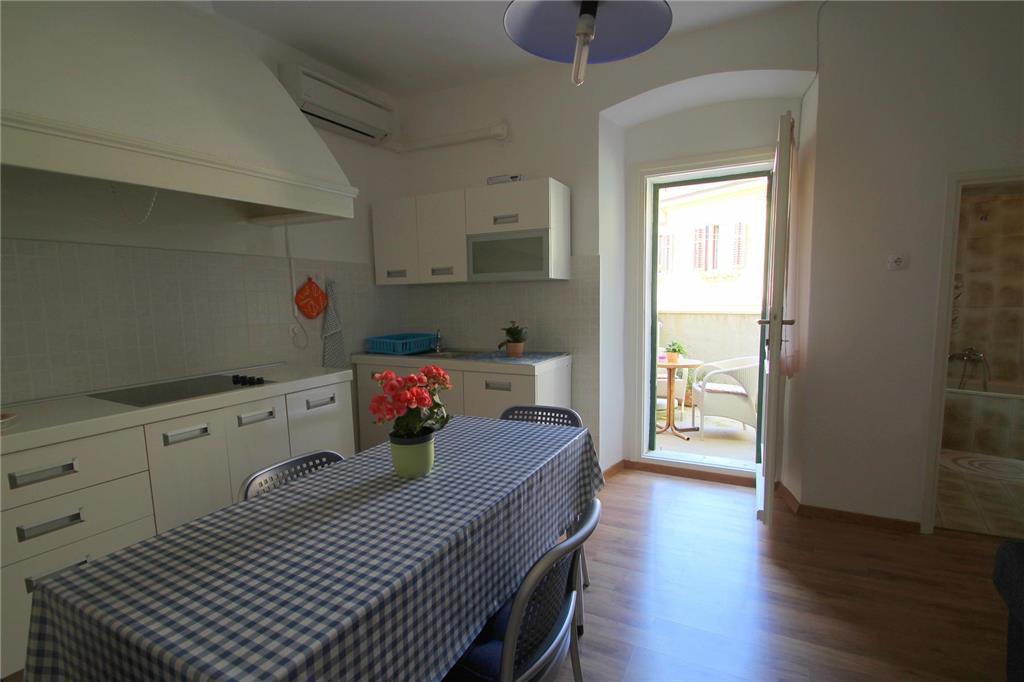 Apartments Dante ウマグ 部屋 写真