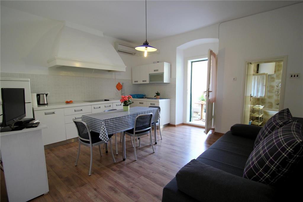 Apartments Dante ウマグ 部屋 写真